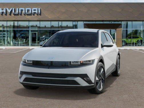 2025 Hyundai IONIQ 5 SE
