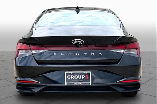 Phantom Black 2023 Hyundai ELANTRA SEL