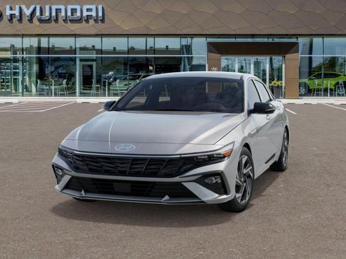 2025 Hyundai ELANTRA HEV SEL