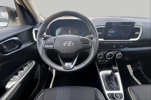 Lunar White 2023 Hyundai VENUE Limited