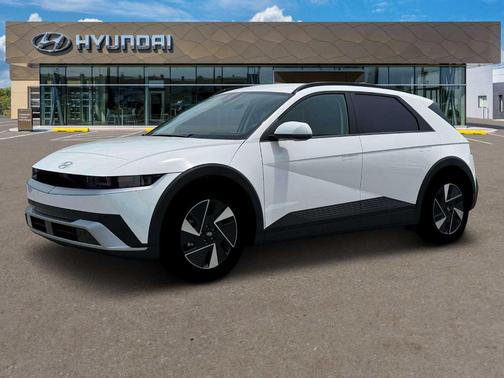 2025 Hyundai IONIQ 5 SEL