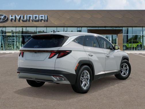 Serenity White Pearl 2026 Hyundai TUCSON SE