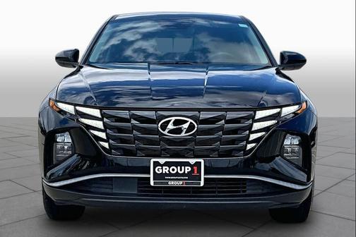 Black Pearl 2024 Hyundai TUCSON SE