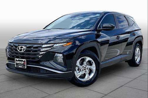 Black Pearl 2024 Hyundai TUCSON SE