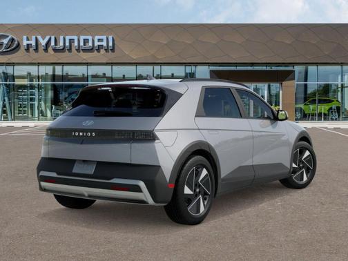 2025 Hyundai IONIQ 5 SEL