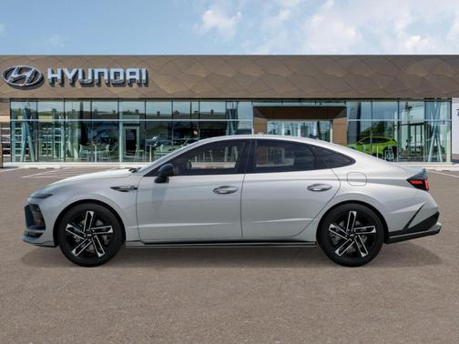 2025 Hyundai SONATA N Line