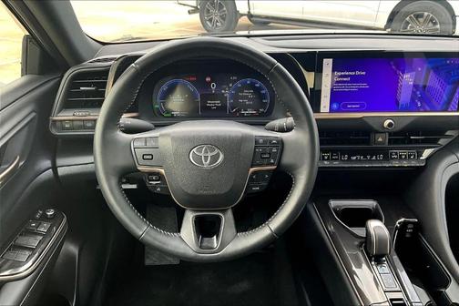 2025 Toyota Crown XLE