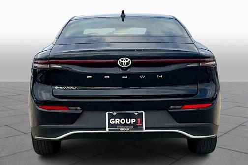 2025 Toyota Crown XLE