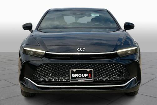 2025 Toyota Crown XLE