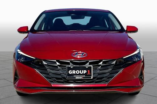 2022 Hyundai ELANTRA SE