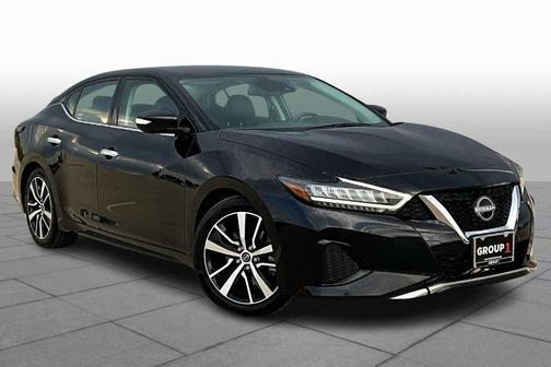 2023 Nissan Maxima SV