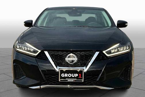 2023 Nissan Maxima SV