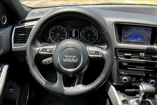 2017 Audi Q5 2.0T Premium Plus