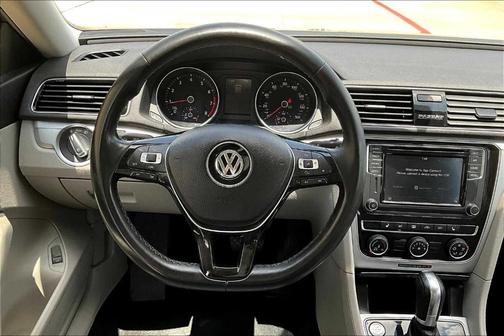 2019 Volkswagen Passat 2.0T Wolfsburg