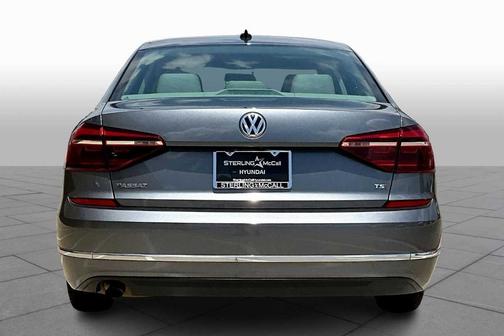 2019 Volkswagen Passat 2.0T Wolfsburg