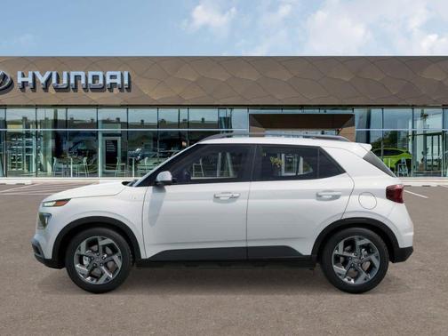 Lunar White 2025 Hyundai VENUE SEL