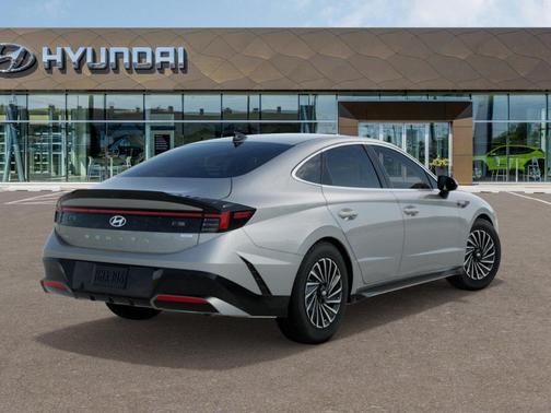 2025 Hyundai SONATA Hybrid SEL
