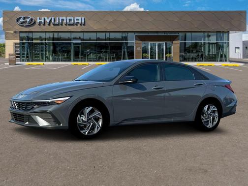 2025 Hyundai ELANTRA HEV SEL
