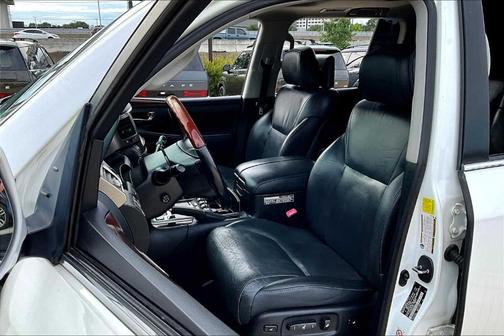 2015 Lexus LX 570 Base