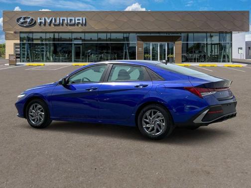 2025 Hyundai ELANTRA HEV Blue