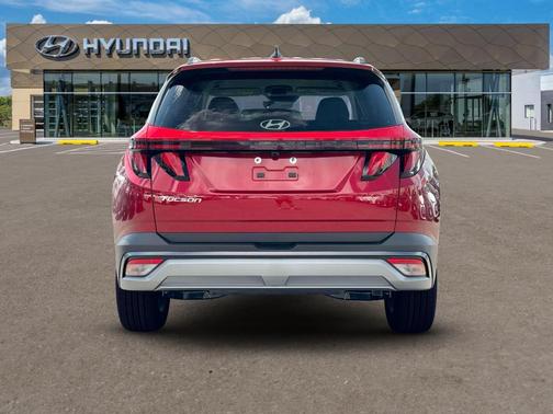 2025 Hyundai TUCSON SEL