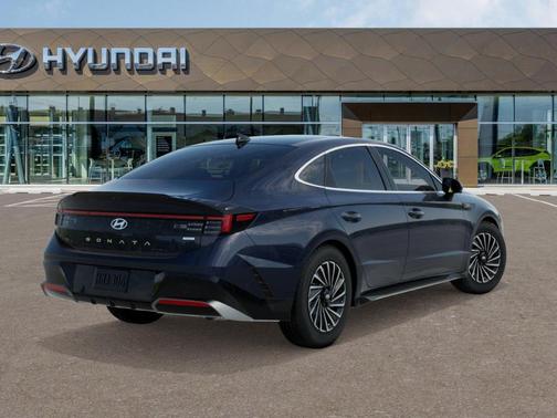 2026 Hyundai SONATA Hybrid Limited