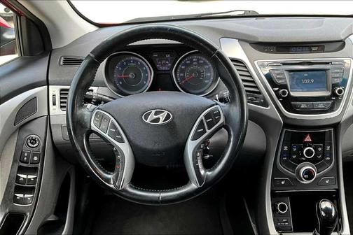 2015 Hyundai ELANTRA Limited