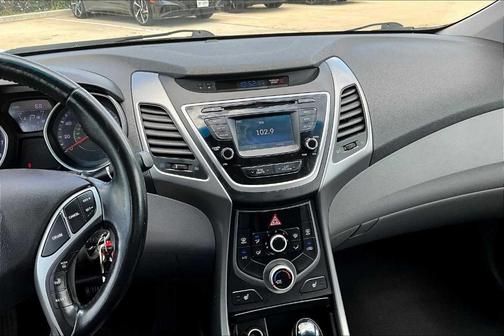2015 Hyundai ELANTRA Limited