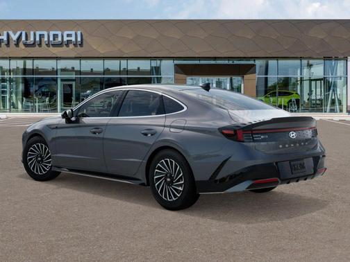 2025 Hyundai SONATA Hybrid Limited