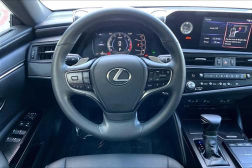 2022 Lexus ES 350 Base