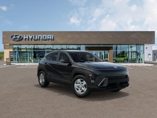 2025 Hyundai KONA SE