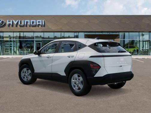 Atlas White 2026 Hyundai KONA SE