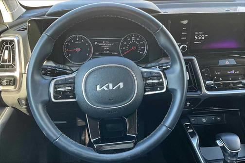 2023 Kia Sorento EX