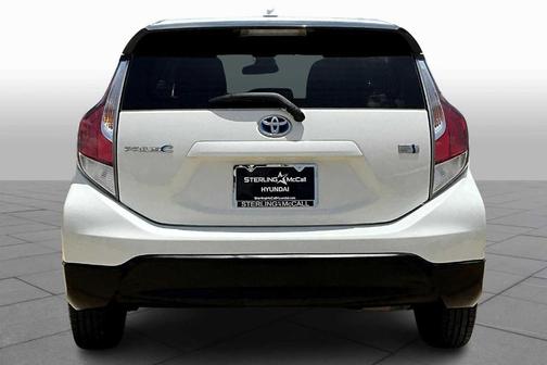2017 Toyota Prius c Two