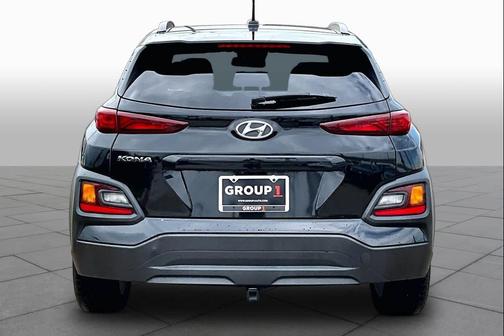 Ultra Black 2021 Hyundai KONA SEL
