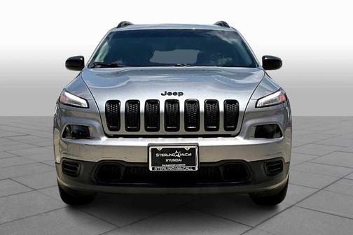 2017 Jeep Cherokee Sport