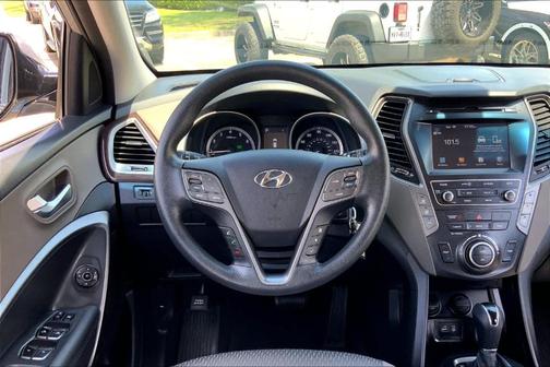 2019 Hyundai Santa Fe XL SE