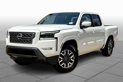 2024 Nissan Frontier SL