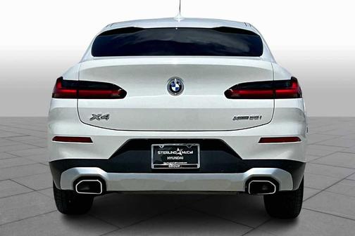 2022 BMW X4 xDrive30i