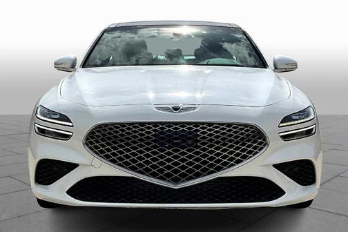 2022 Genesis G70 2.0T