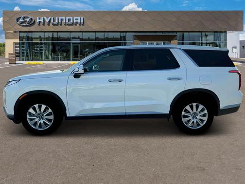 2025 Hyundai PALISADE SE
