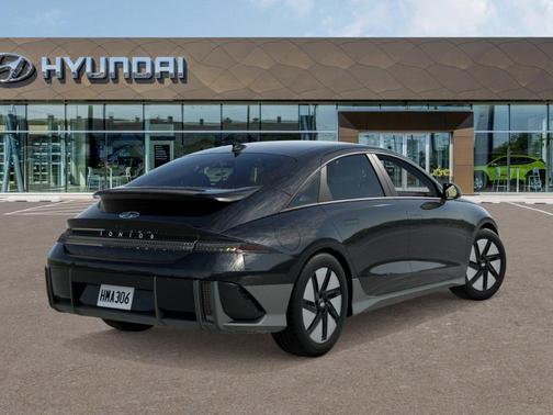 2025 Hyundai IONIQ 6 SE