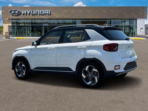 2025 Hyundai VENUE Limited