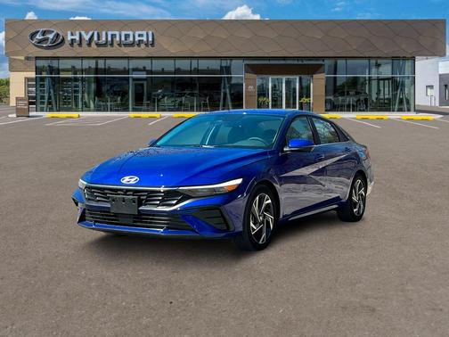 2025 Hyundai ELANTRA Limited