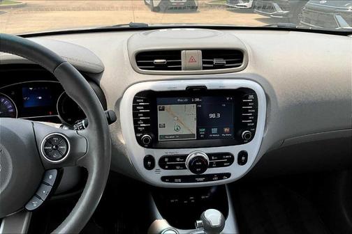 2016 Kia Soul EV +