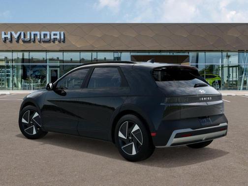 2025 Hyundai IONIQ 5 SEL