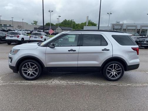2019 Ford Explorer Sport