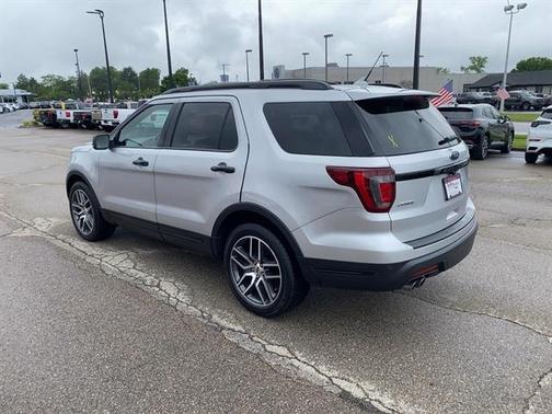 2019 Ford Explorer Sport
