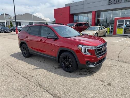 2022 GMC Terrain AWD AT4