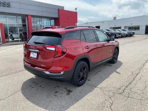 2022 GMC Terrain AWD AT4